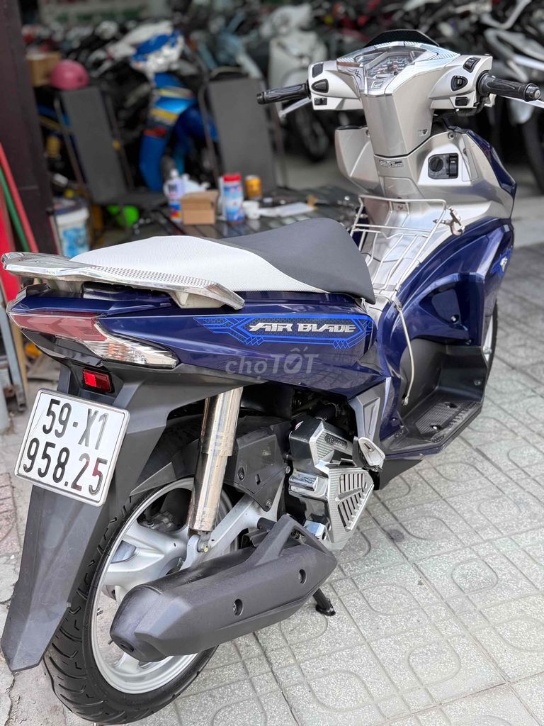 Honda Air Blade 2018 - ảnh 5