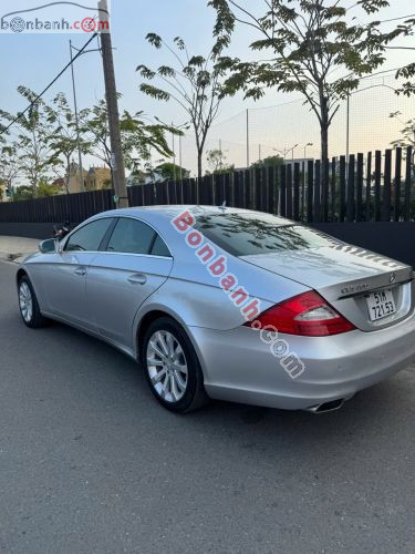 Mercedes-Benz 2010 - ảnh 3