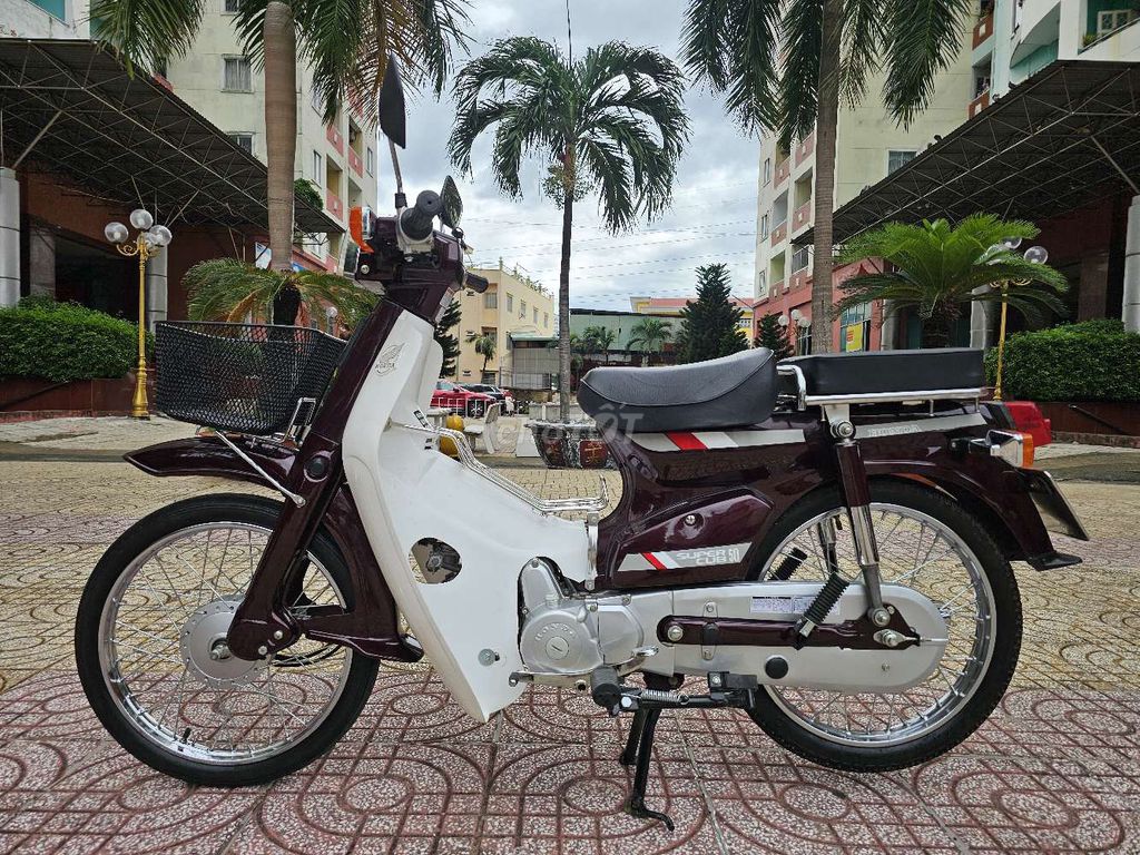 Honda Super 1994 - ảnh 1