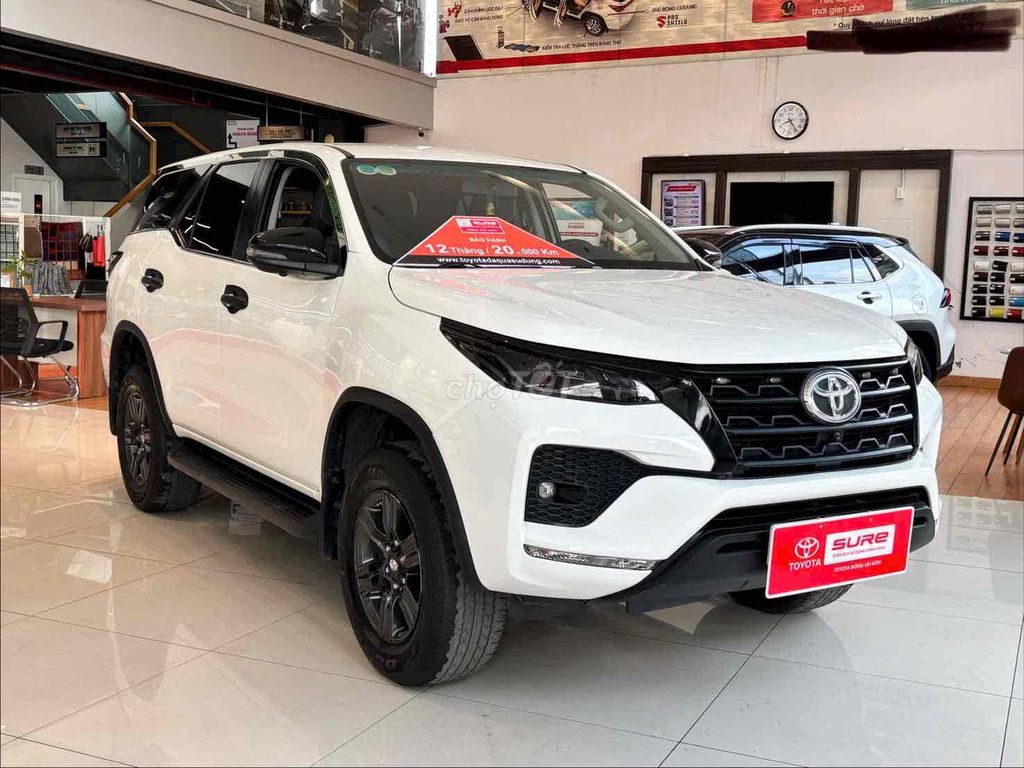 Toyota Fortuner 2022 - ảnh 2