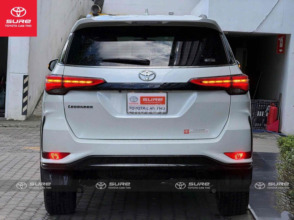 Toyota Fortuner 2022 - ảnh 2