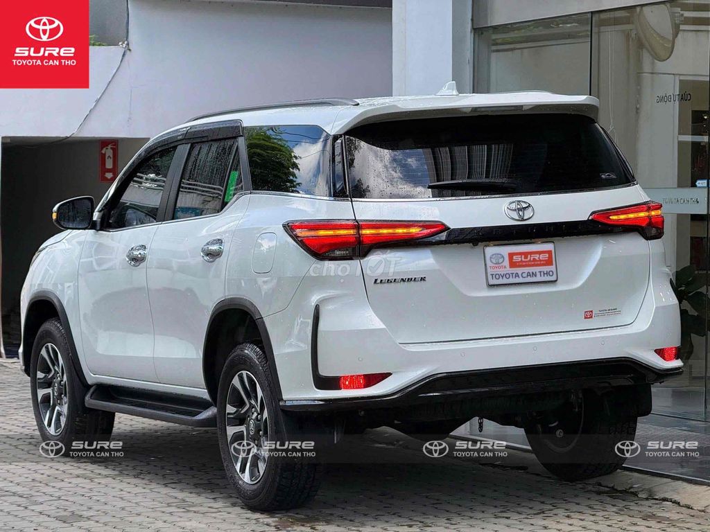 Toyota Fortuner 2022 - ảnh 4
