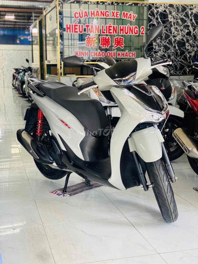 Honda SH 2023 - ảnh 1