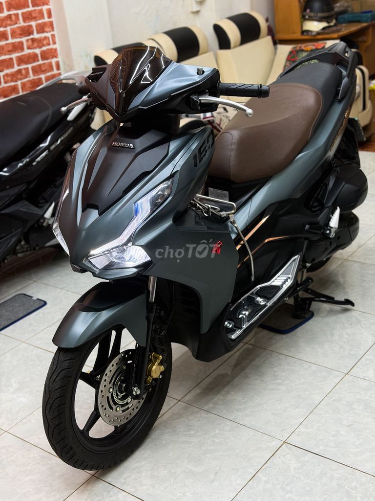 Honda Air Blade 2020 - ảnh 4