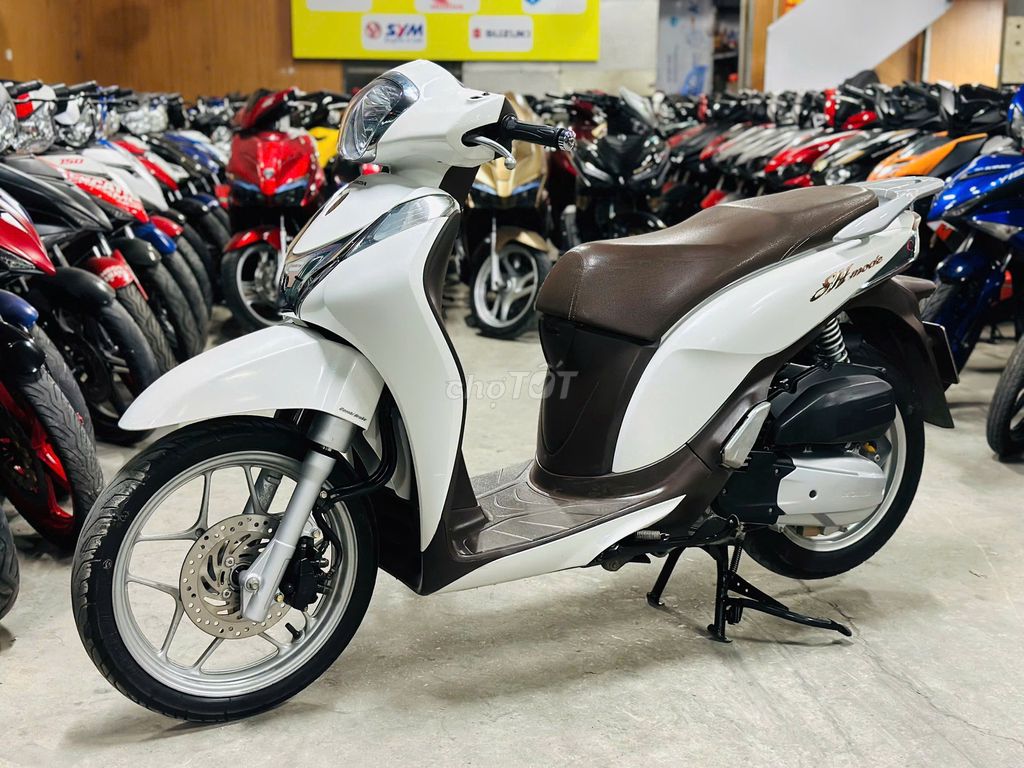 XE M 2016 - ảnh 4