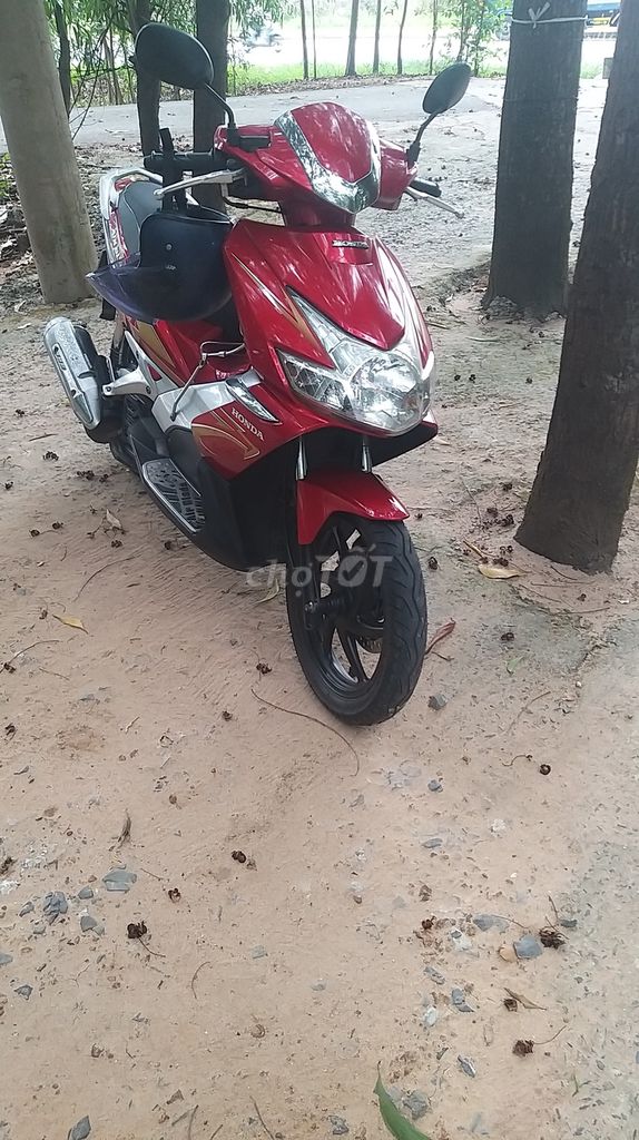 Honda Air Blade 2010 - ảnh 2