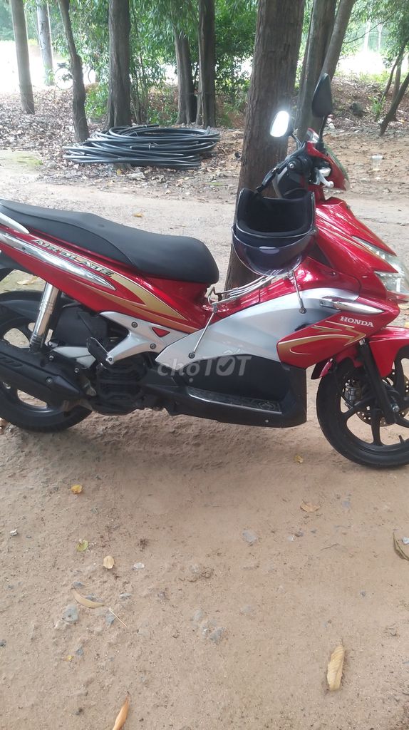 Honda Air Blade 2010 - ảnh 3