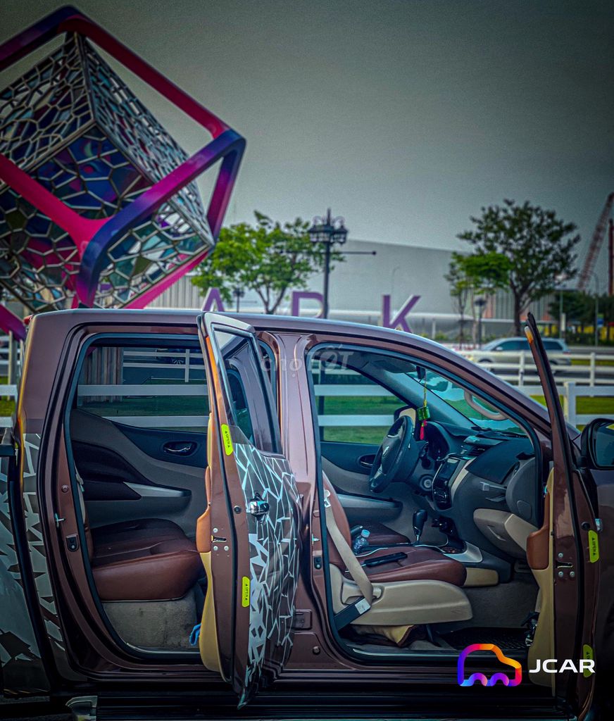 Nissan Navara - ảnh 5