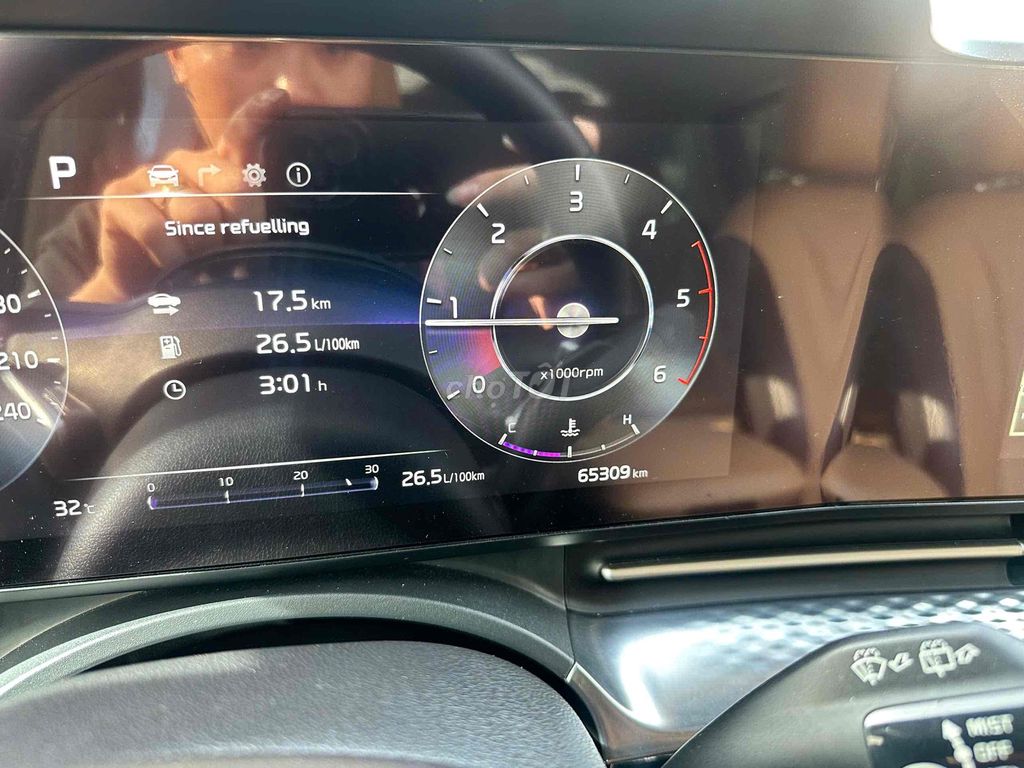 Kia Carnival 2021 - ảnh 5