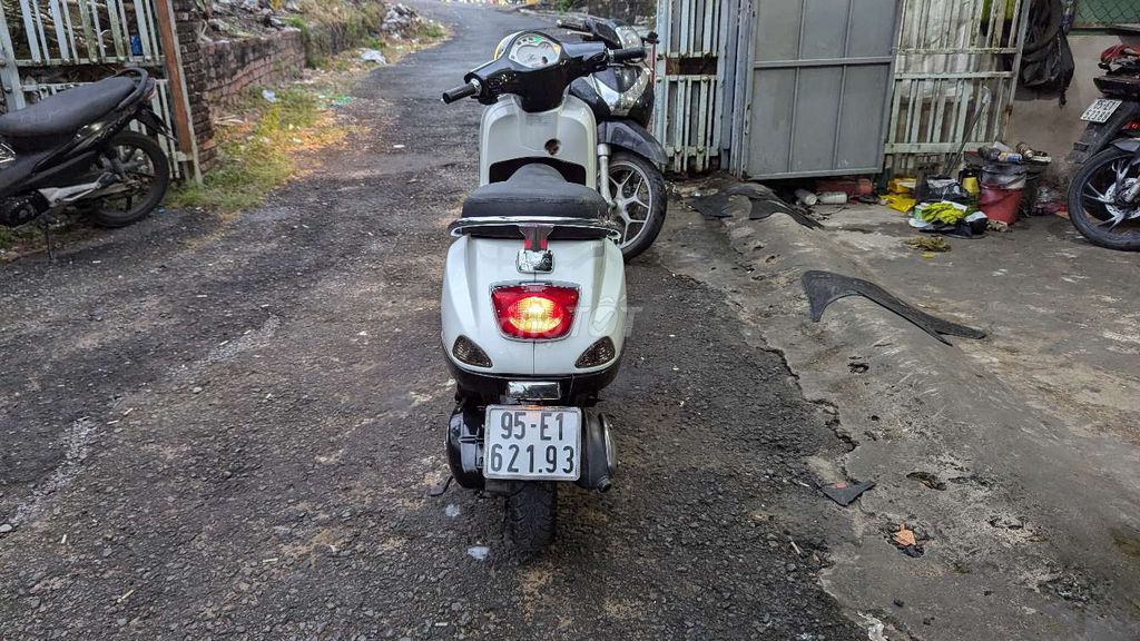 Vespa 2014 - ảnh 4