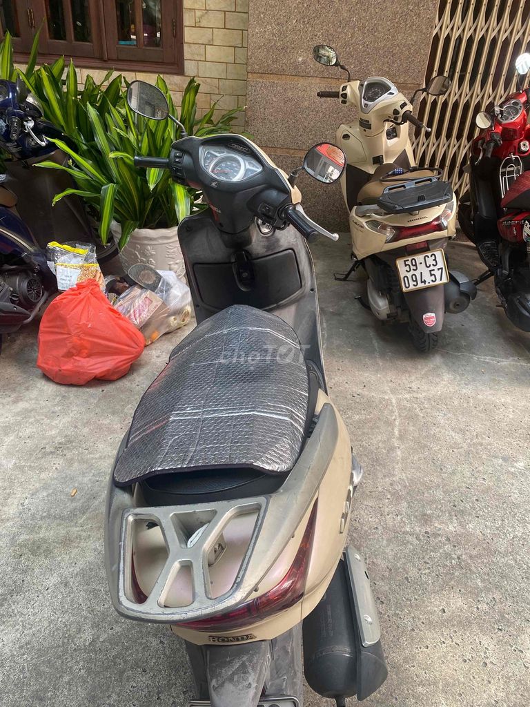 Honda Lead 2010 - ảnh 3