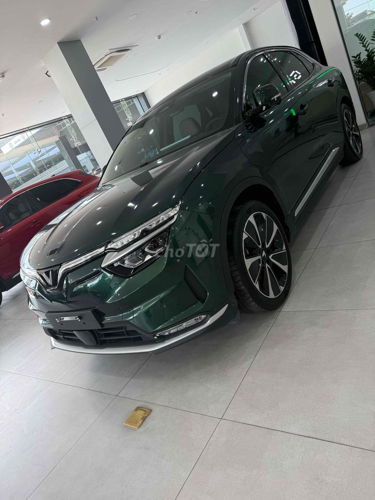 VinFast VF8 Plus 2024 - ảnh 3