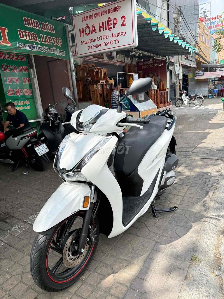Honda SH 2023 - ảnh 1