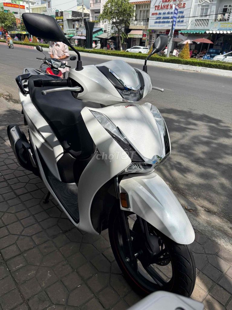 Honda SH 2023 - ảnh 3