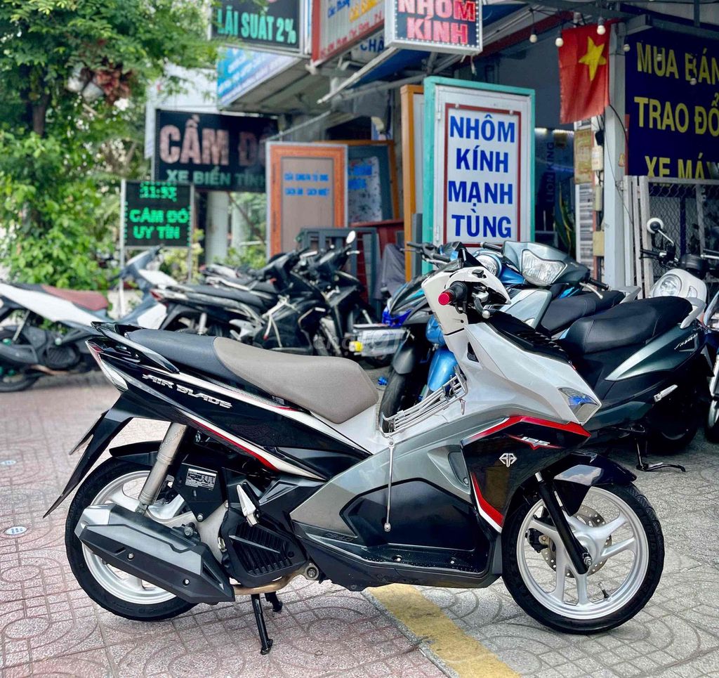 Honda Air Blade 2016 - ảnh 5