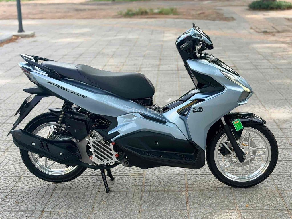 Honda Air Blade 2022 - ảnh 3