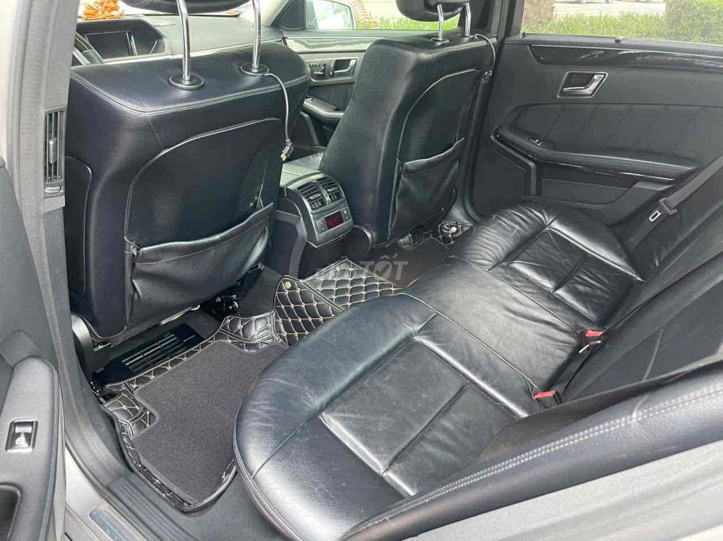 Mercedes-Benz 2010 - ảnh 5