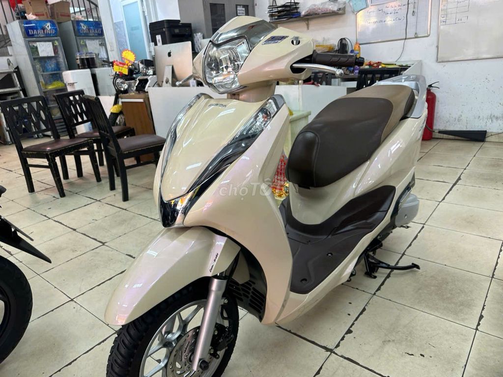 Honda Lead 2018 - ảnh 2