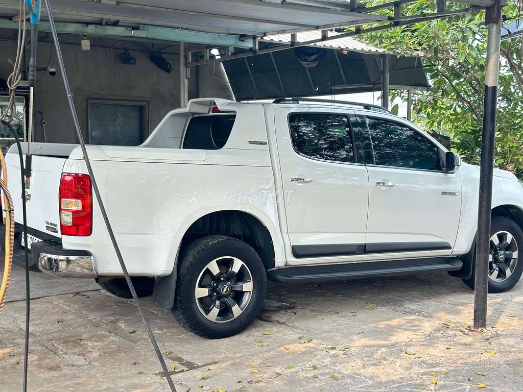 Chevrolet Colorado - ảnh 2