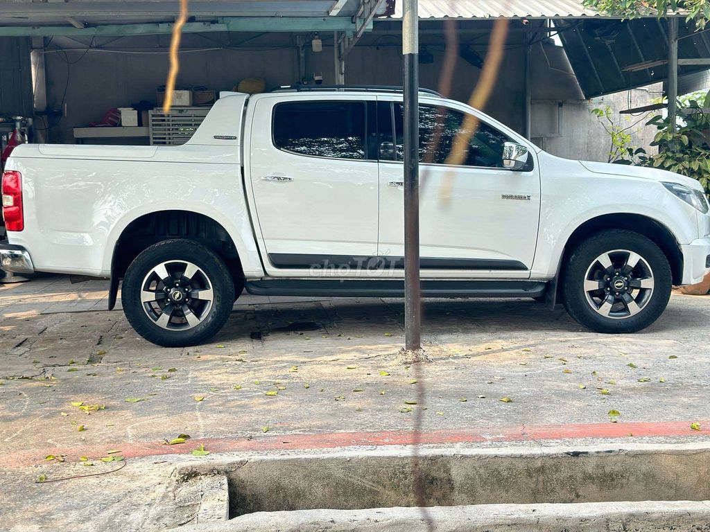 Chevrolet Colorado - ảnh 3
