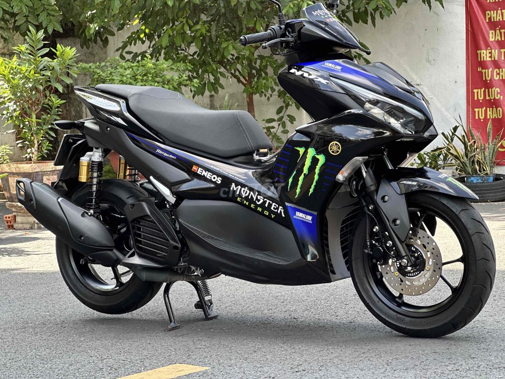 Yamaha NVX 2022 - ảnh 2