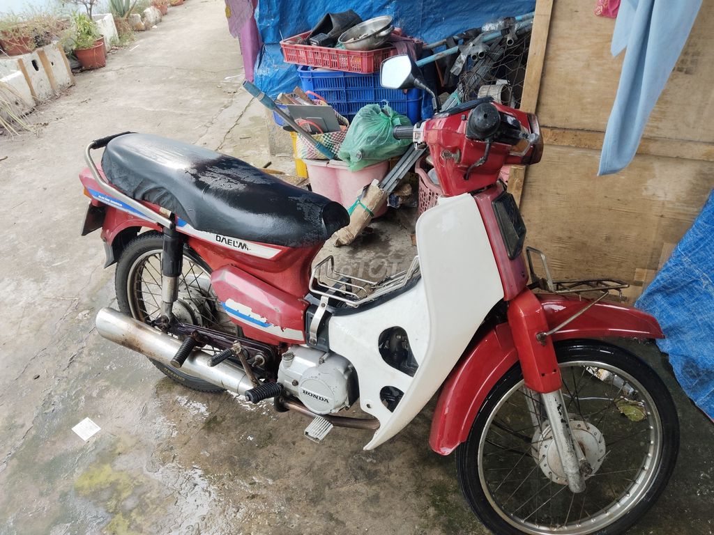 Honda Daelim 1996 - ảnh 1
