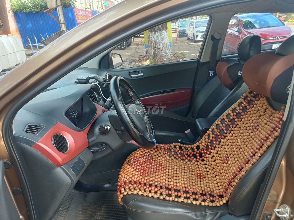 Hyundai Grand i10 - ảnh 1