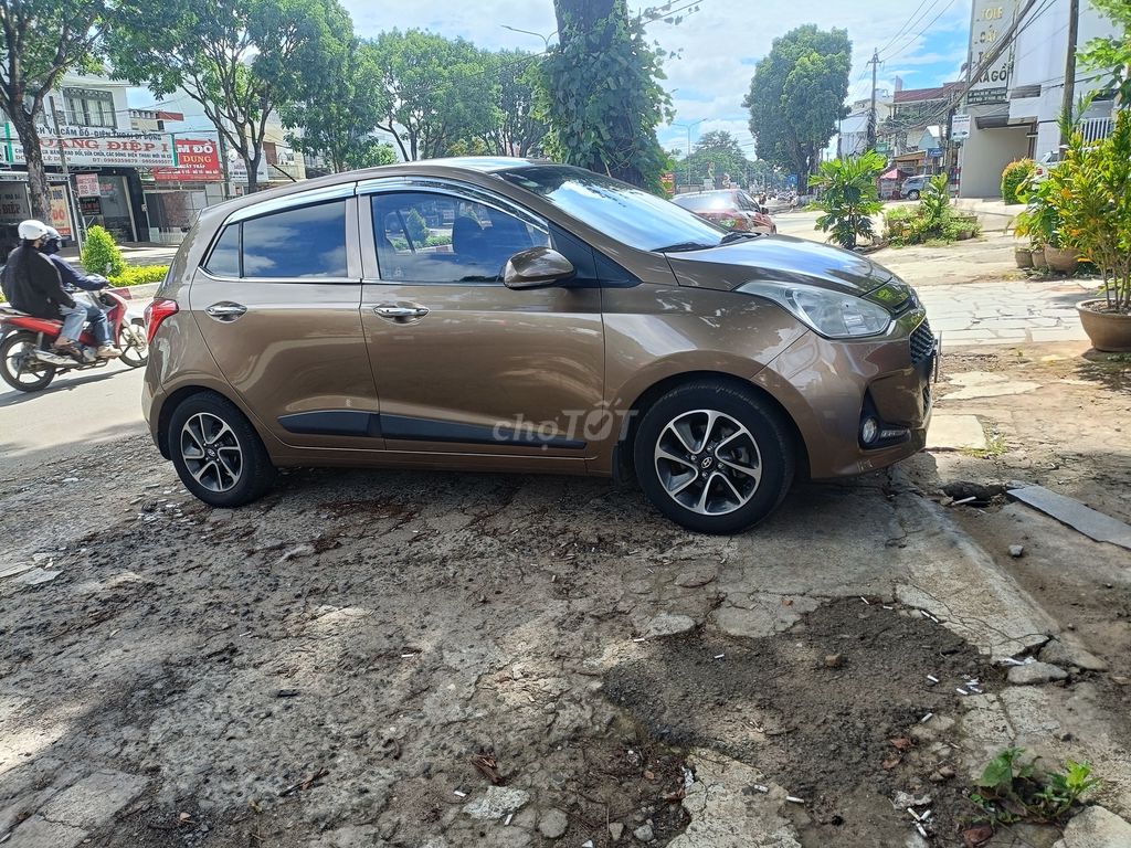 Hyundai Grand i10 - ảnh 5