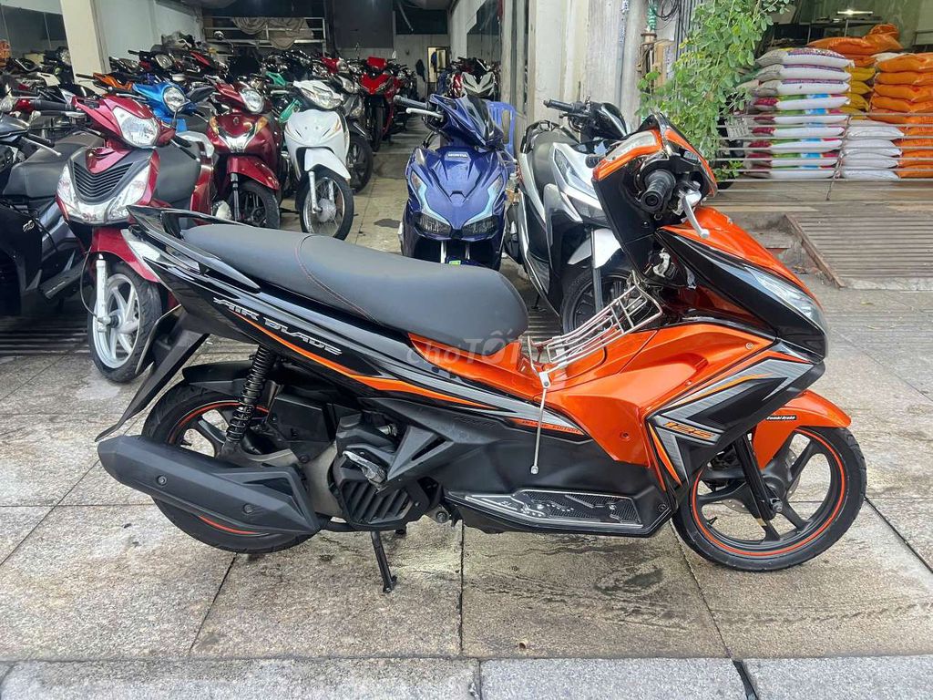 Honda Air Blade 2014 - ảnh 3