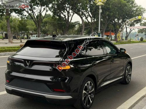 VinFast VF8 Plus AWD 2023 - ảnh 4