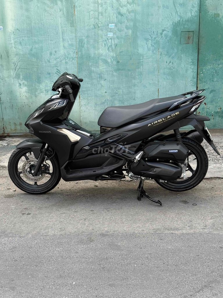 Honda Air Blade 2023 - ảnh 1