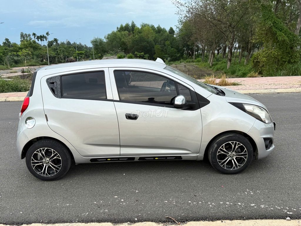 Chevrolet Spark 2016 - ảnh 4