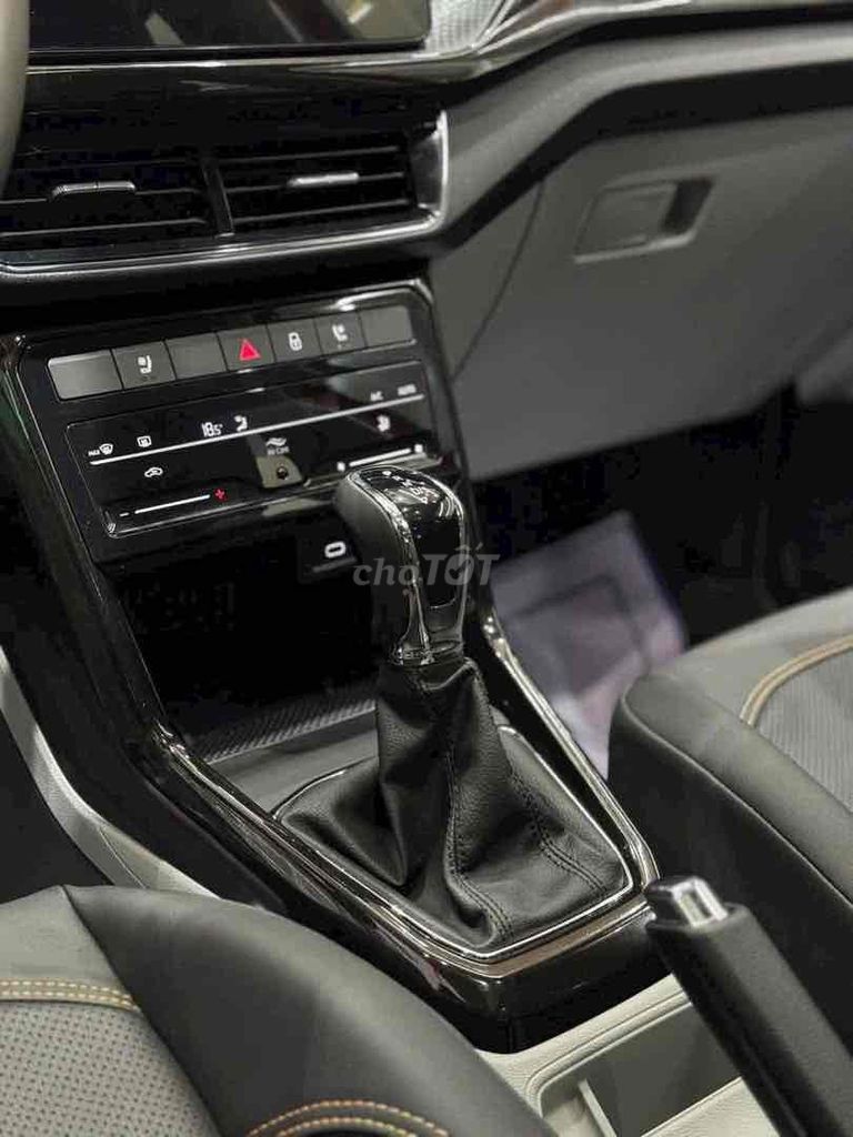 Skoda Kushaq - ảnh 5