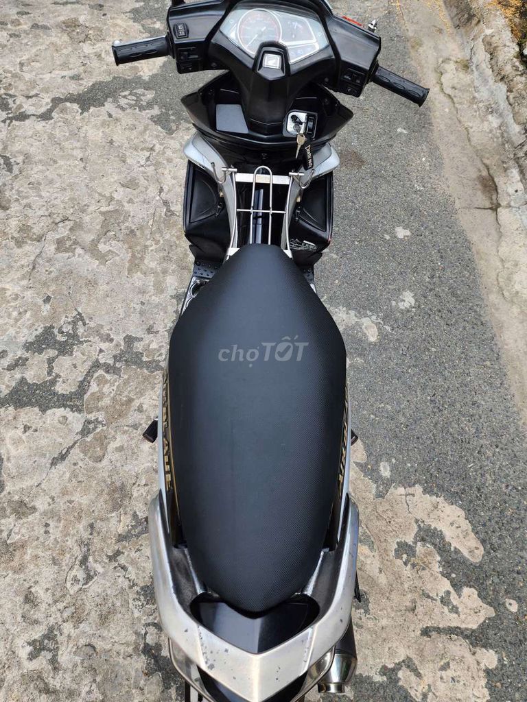 Honda Air Blade 2010 - ảnh 5