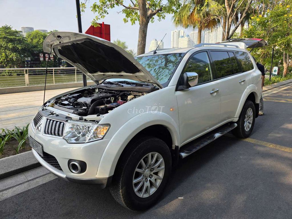 Mitsubishi Pajero Sport 2012 - ảnh 4
