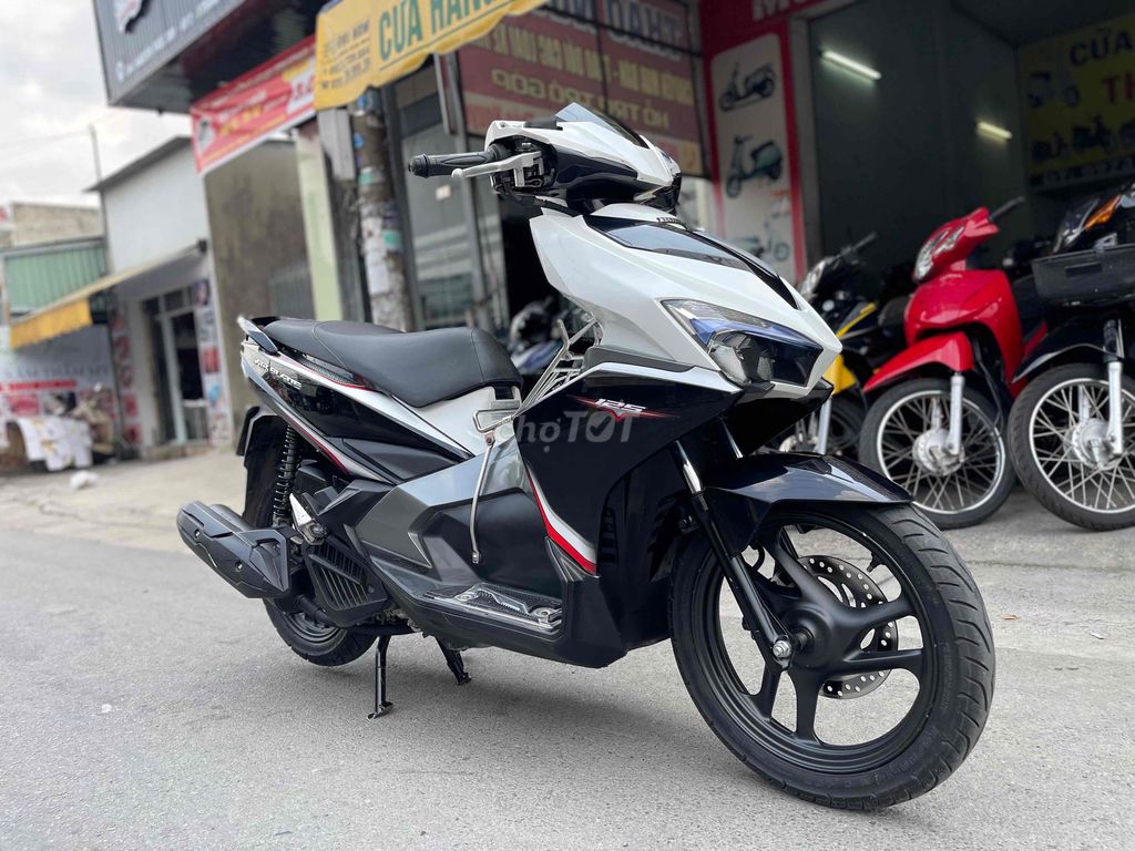 Honda AirBlade 2016 - ảnh 2