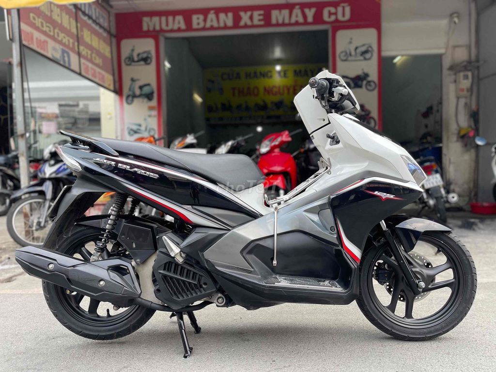 Honda AirBlade 2016 - ảnh 3