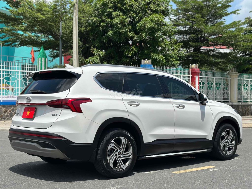 Hyundai Santa Fe - ảnh 4