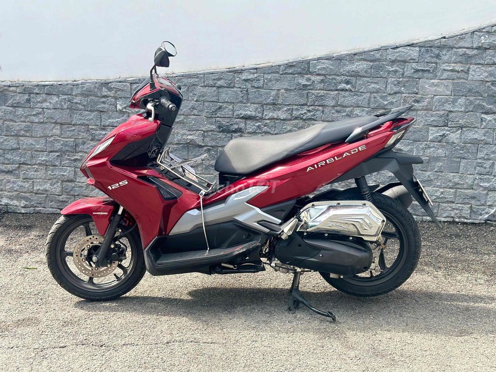 Honda Air Blade 2024 - ảnh 1