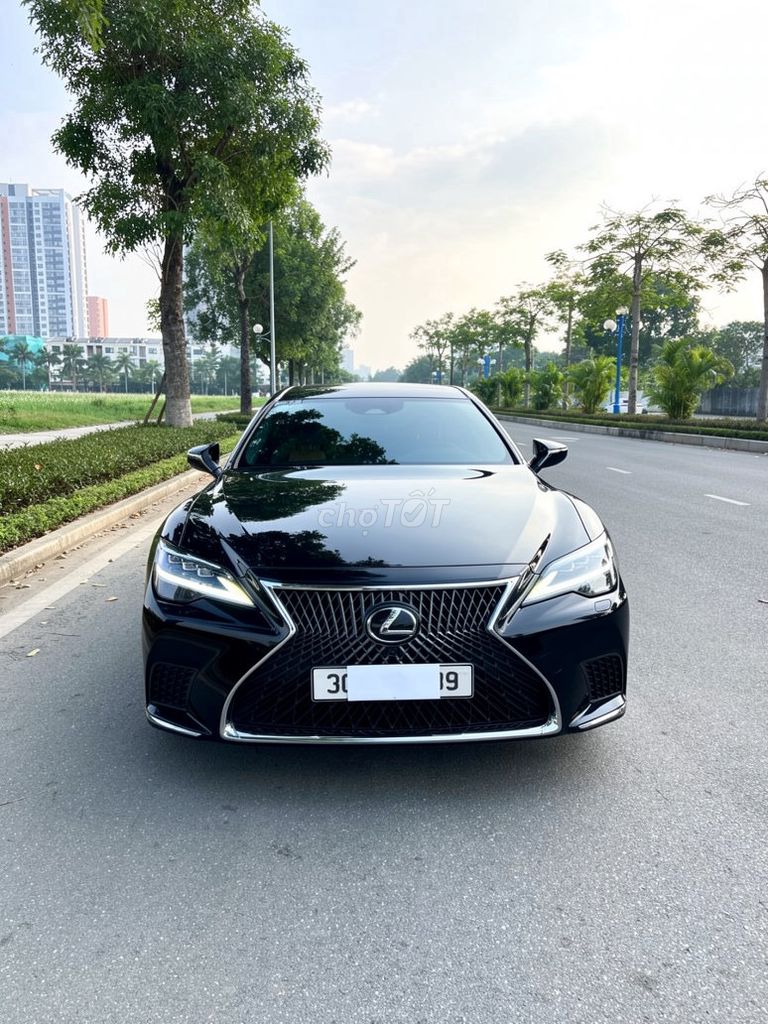 Lexus LS 2025 - ảnh 1