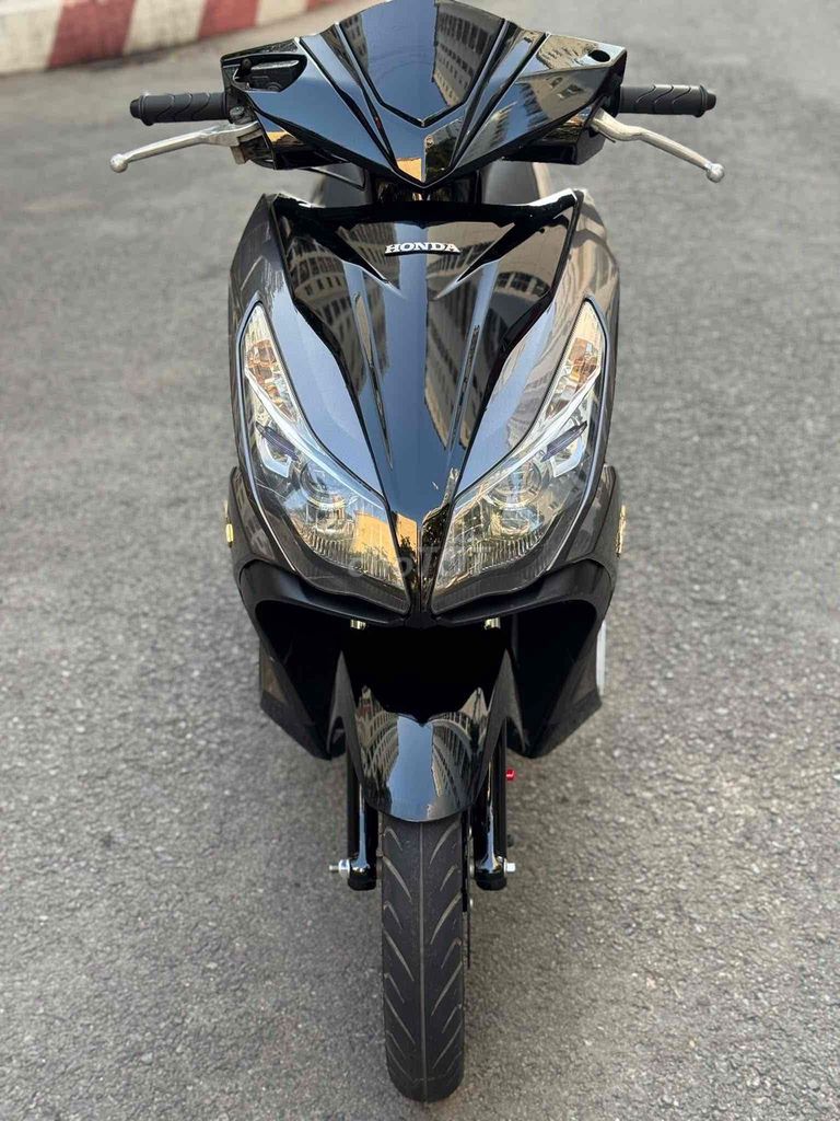 Honda Airblade 2015 - ảnh 1