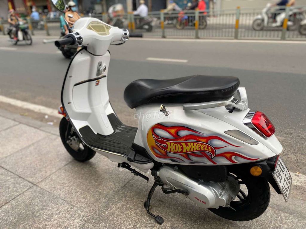 Piaggio Vespa 2023 - ảnh 5