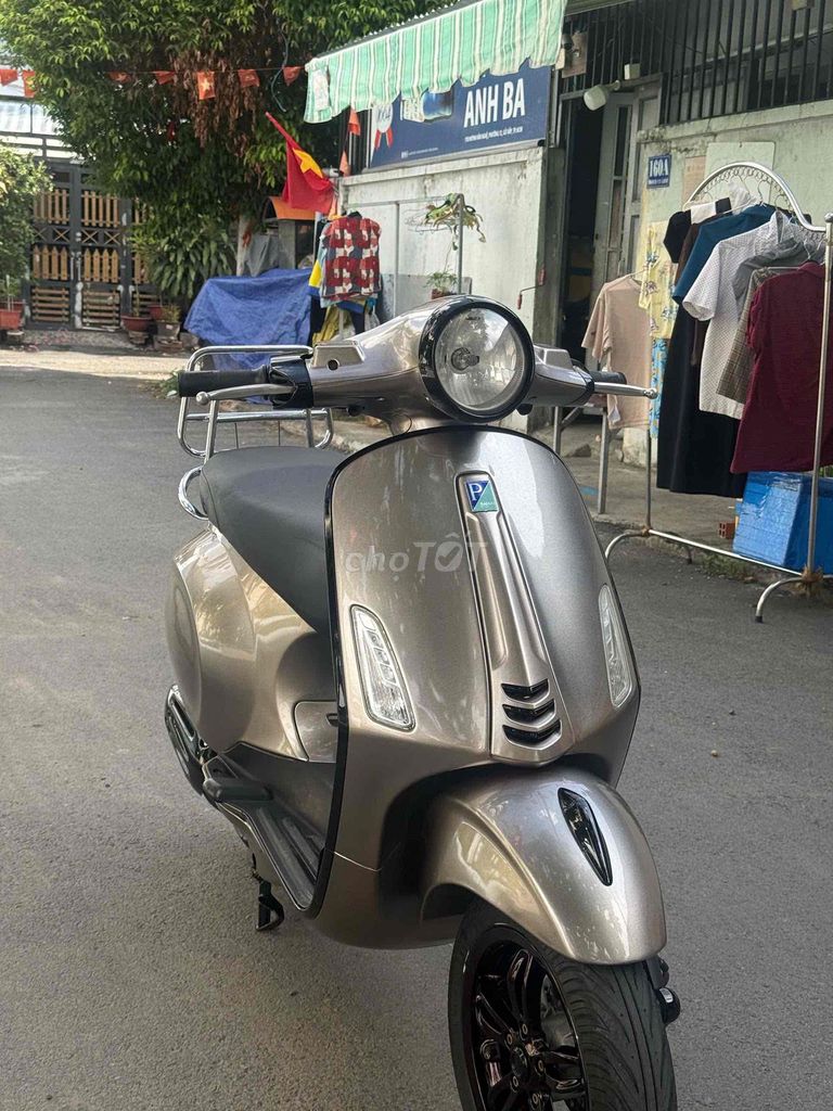 Piaggio Vespa 2017 - ảnh 1