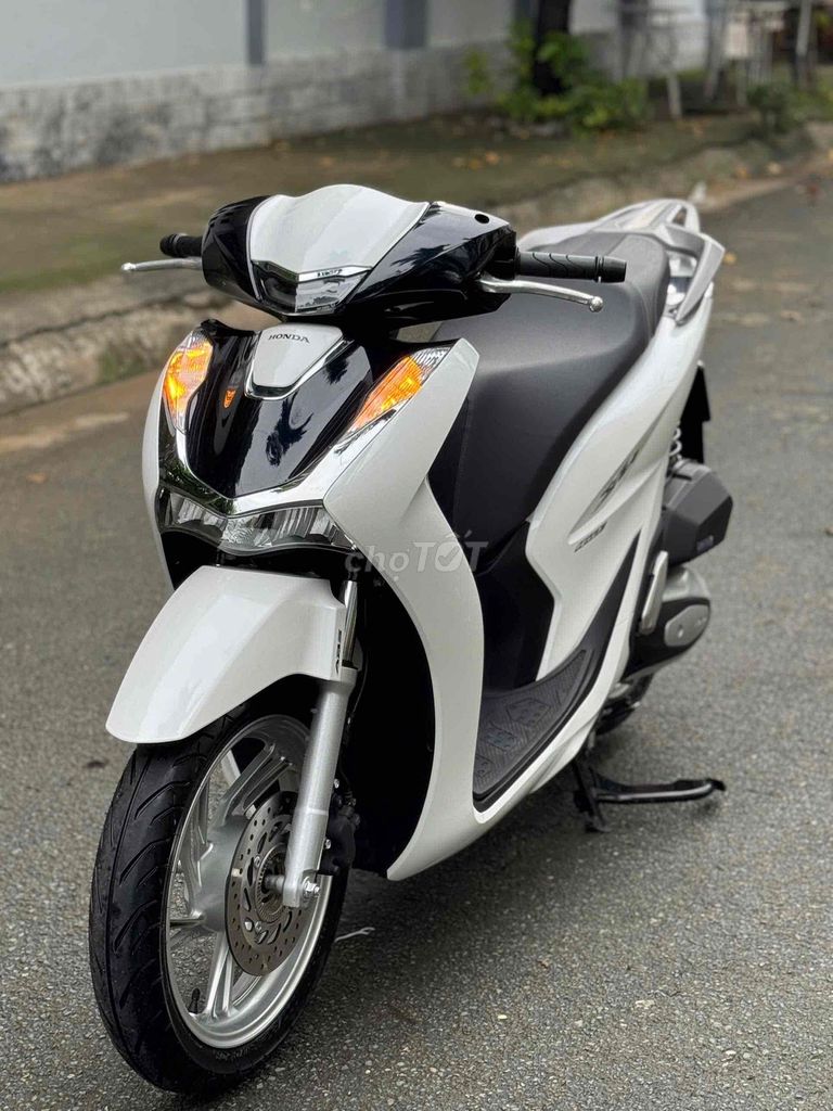Honda SH 2025 - ảnh 2