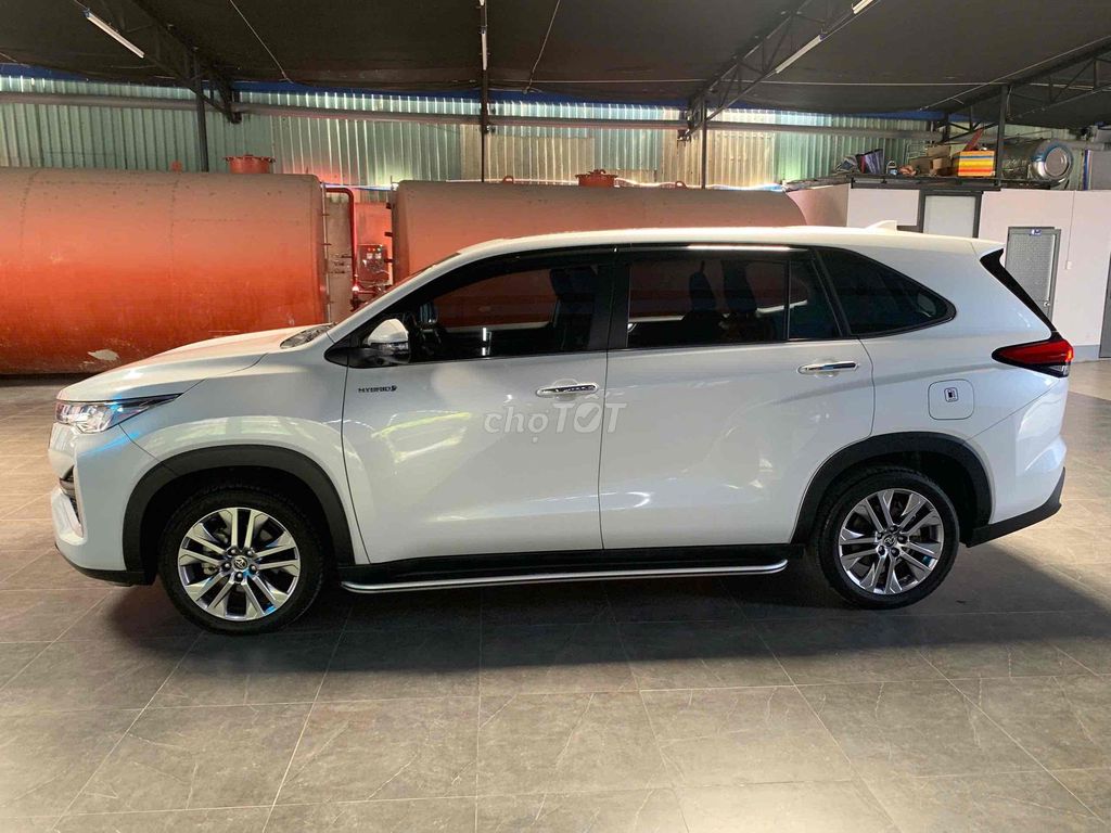 Toyota Innova Cross 2025 - ảnh 5