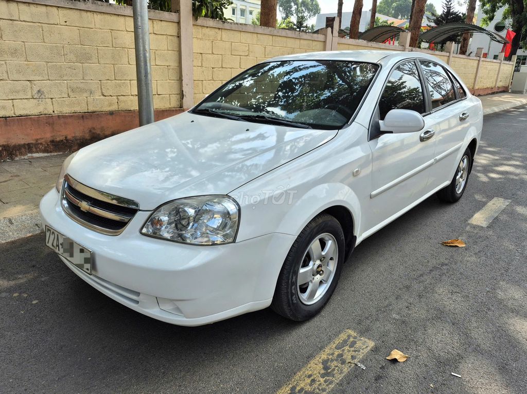 Chevrolet Lacetti 2013 - ảnh 4