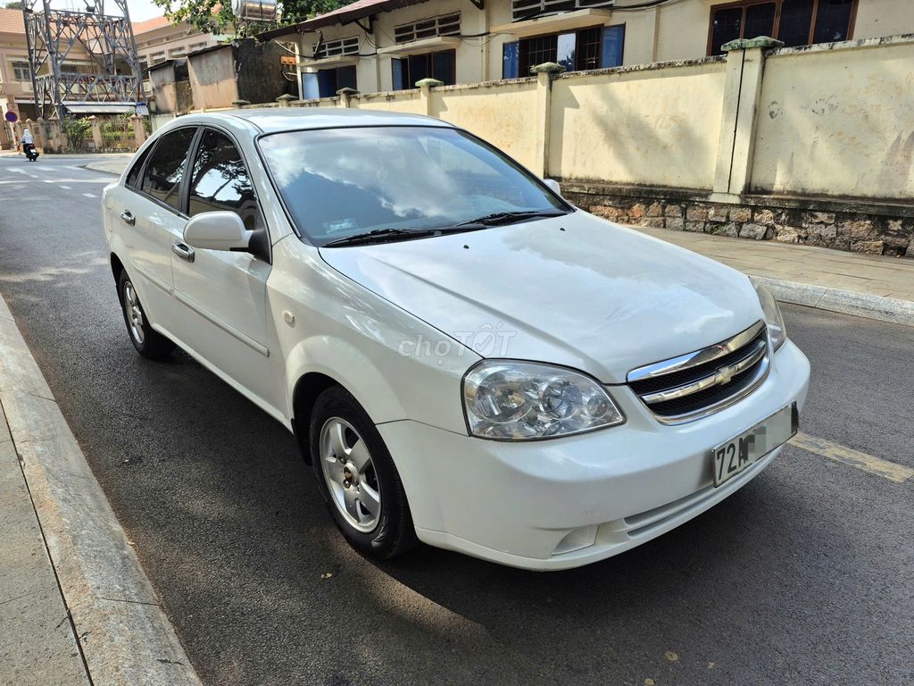 Chevrolet Lacetti 2013 - ảnh 5