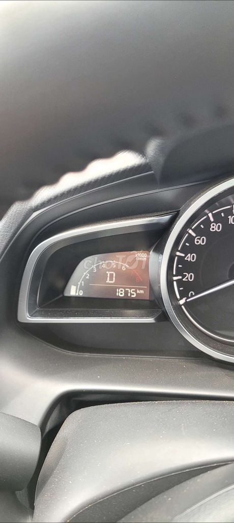 Mazda 2 Luxury 2026 - ảnh 1