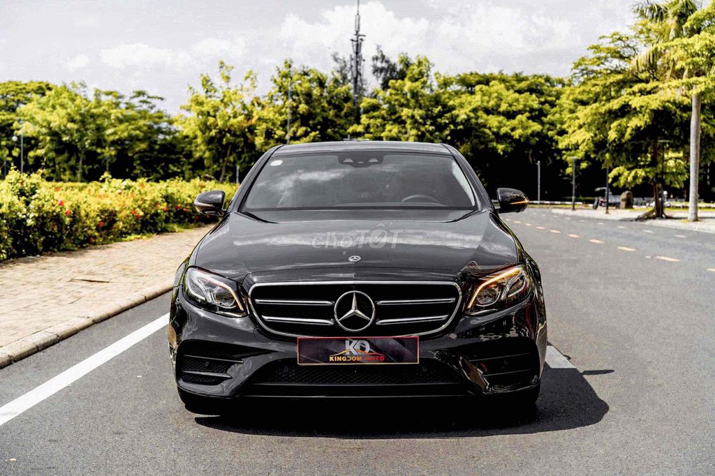 Mercedes-Benz 2019 - ảnh 1