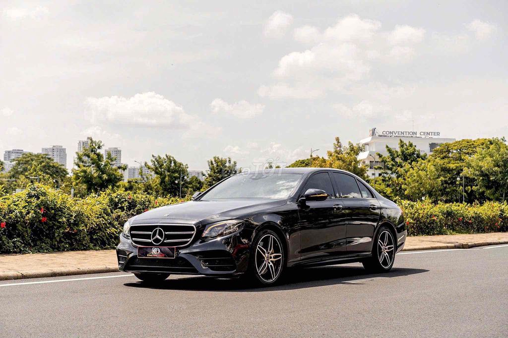 Mercedes-Benz 2019 - ảnh 5